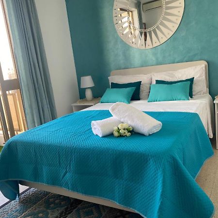 St Paul'S Bay Central Apartment In Qawra San Pawl il-Baħar Kültér fotó